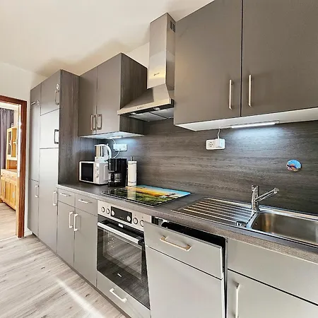 Vier Jahreszeiten 3-28 Großenbrode